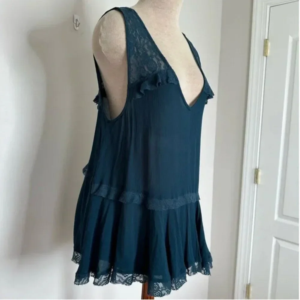 Free People Intimately Free Trapeze Cami Lace Boho Deep V Top in Sapphire Small